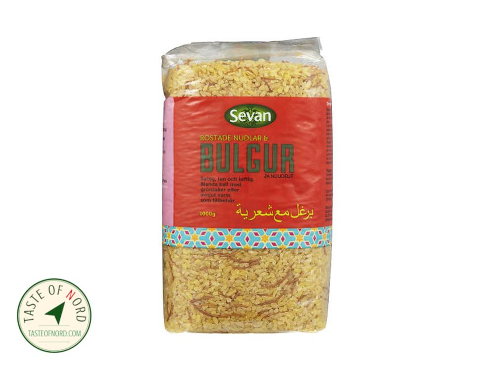 Coarse Bulgur with Roasted Noodles